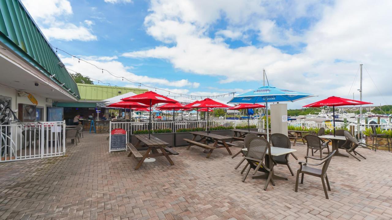 Waterfront Room, Heated Pool, Tiki Bar & Grill South Bradenton Eksteriør bilde